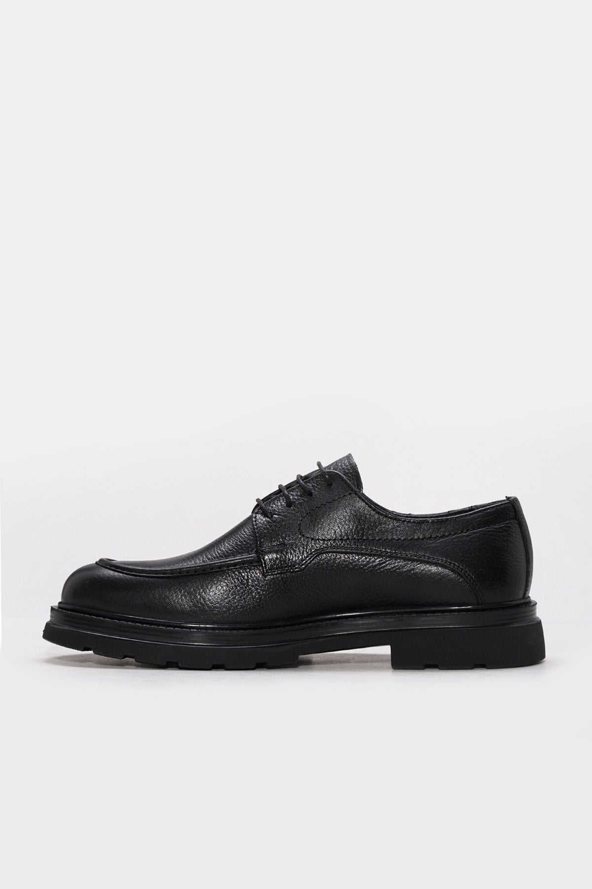 Genuine Leather Black Man Classical Shoe